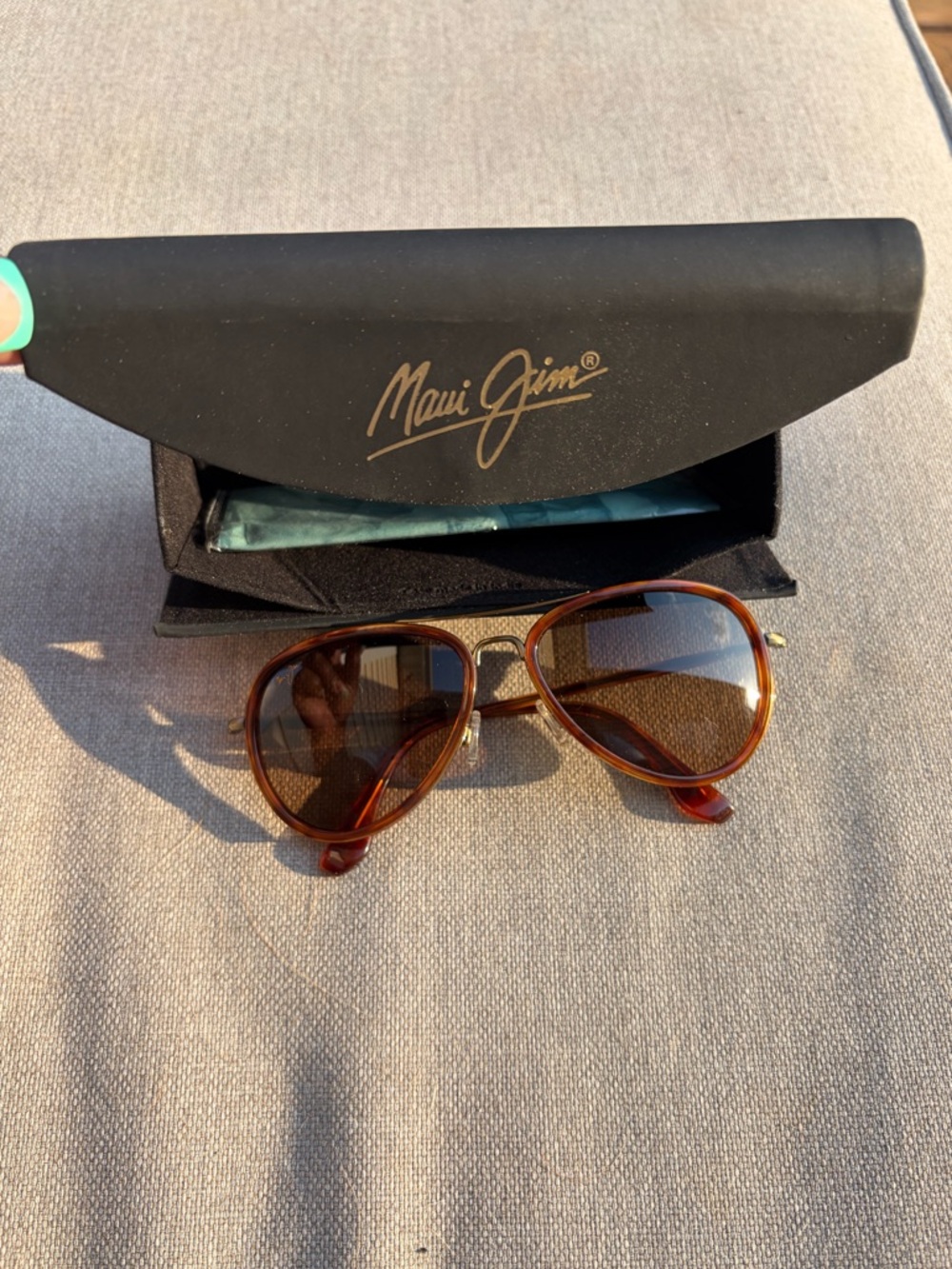 Maui Jim Honomanu (MJ260) Unisex Sunglasses EUC